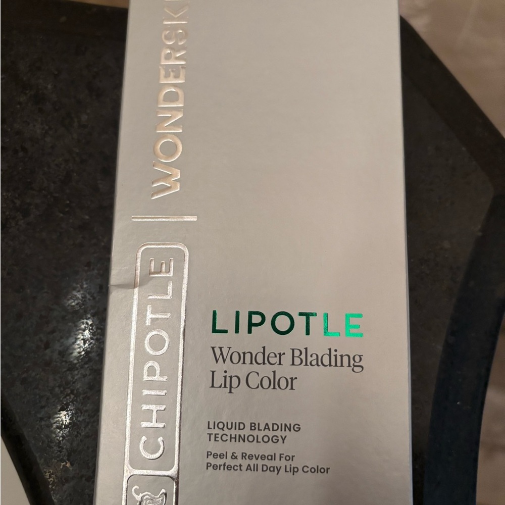 CHIPOTLE x Wonderskin LIPOTLE Wonder Blading Lip Color
